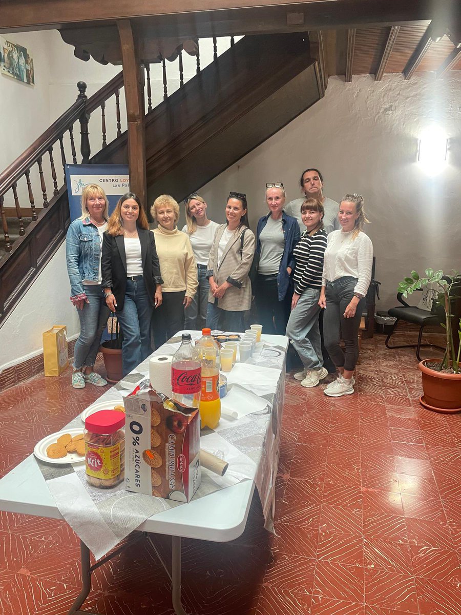 La semana pasada tuvimos el Fin del taller de español para ucranianos nivel básico, método <a href="/eccaedu/">ecca.edu</a> presencial. Gracias a nuestro voluntario Alberto por su dedicación y labor. 
<a href="/patiodelascultu/">El Patio de las Culturas</a> <a href="/OlesyaLylak/">Olesya Lylak Chyzhovych</a> <a href="/Direccion_ECCA/">Dirección Fundaciones ECCA</a> <a href="/YumyDiazYumDiaz/">Yumy Díaz</a> #educacion #interculturalidad