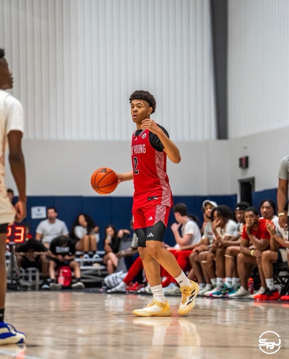 - Bryce Dixon 2026 PG/SG/Wing, 6'4', Team Trae Young -Adidas 3SSB Session lll -14.2 ppg, 3.2 apg, 4 rpg Offers: UTA, Mississippi State, Illinois. Recent interest SMU