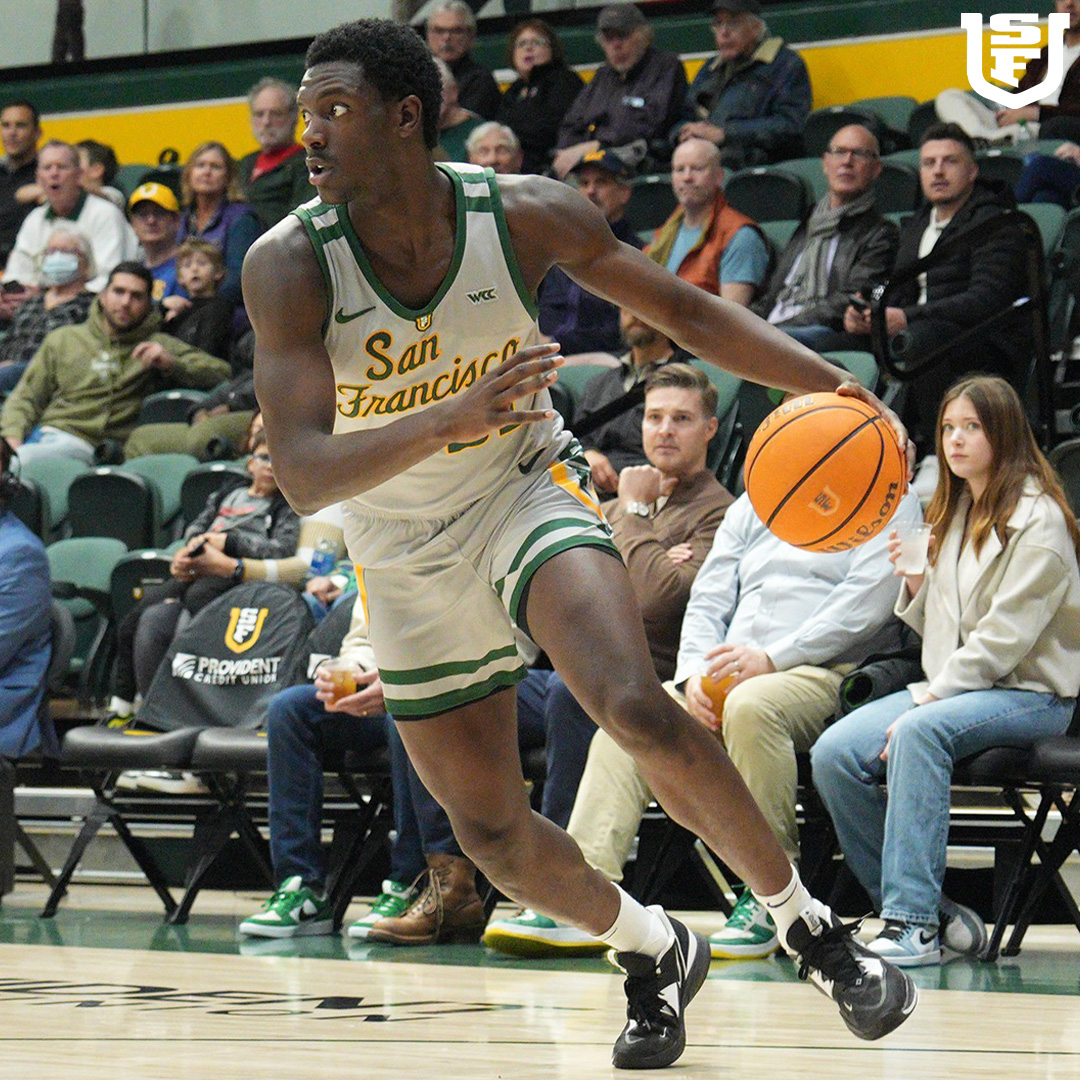 Wishing a Happy Birthday to our guy Ndewedo 🥳 Enjoy your day, Chips! #USFDons | #WCChoops