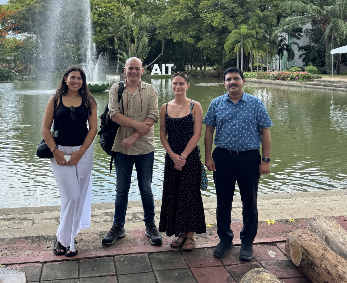 My students had a great day learning about aquaculture and discussing career pathways with staff at the Asian Institute of Technology. I’m grateful to A/Prof Salin Krishna for hosting the visit. @UNSWScience @unswbees @CES_UNSW @unswcmsi @UnswWater