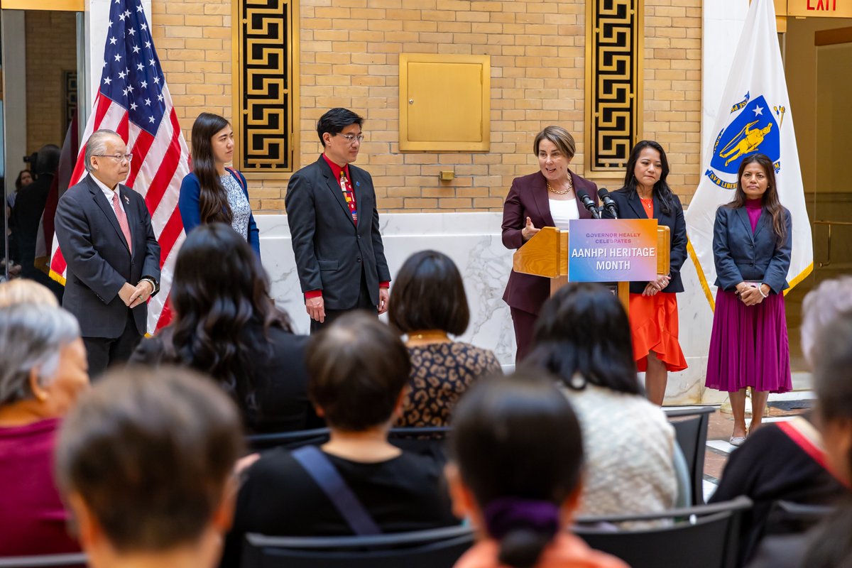 It was a joy to celebrate Asian American, Native Hawaiian, and Pacific Islander Heritage Month at the State House today! The AANHPI community in Massachusetts is a diverse and growing community leading across industry, education, culture and at every level of government.