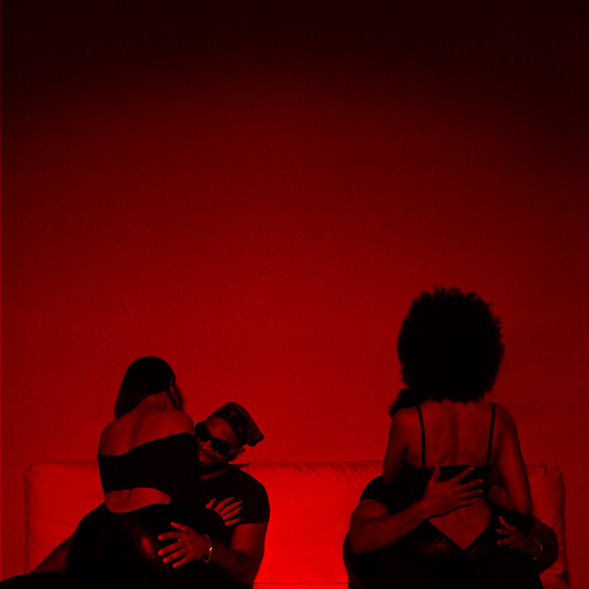 My band <a href="/goodgirl_wav/">goodgirl_wav</a> debut single Luck Down out 5/22 😈