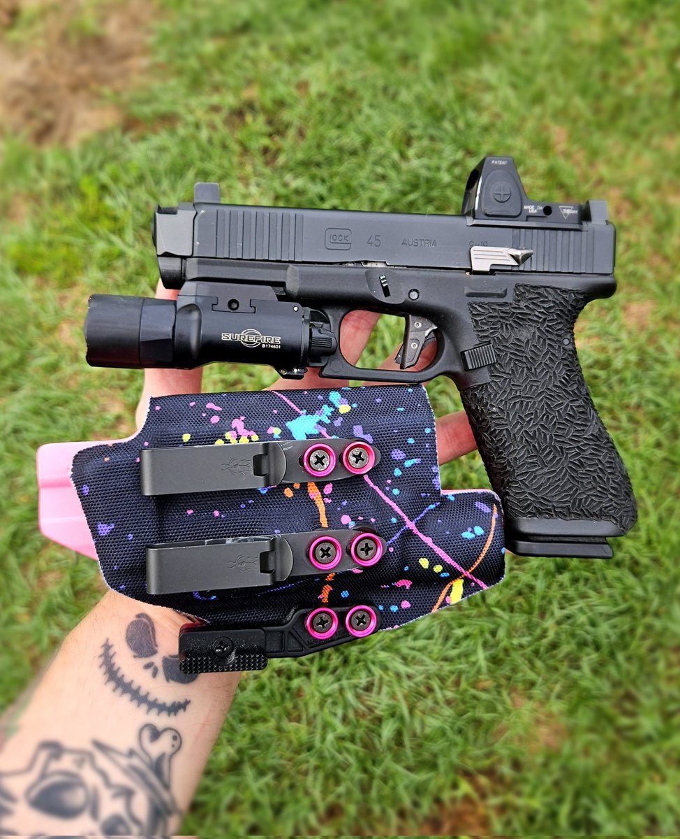 Hellhound Arms tweet media