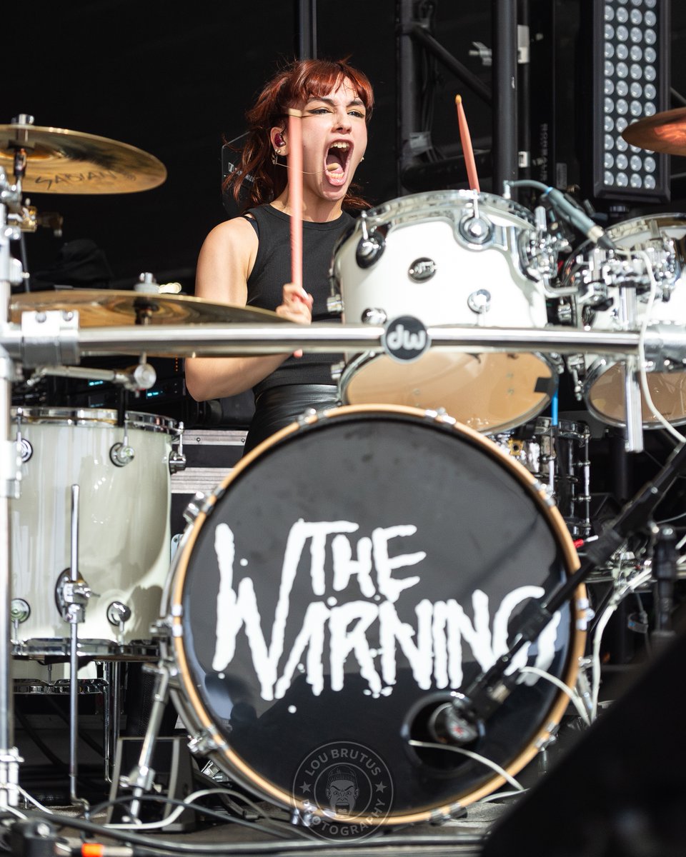 THE WARNING! Paulina Villarreal Vélez of @TheWarningBand2 banging on those pagan skins. She and her sisters, Daniela and Alejandra Vélez, join me as Special Guests on @HardDriveRadio XL. I'll also be speak to my Featured Artist of the Week... @Slash. Be there, aloha! #TheWarning