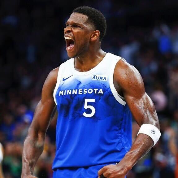 #WolvesBack  Fans!!!!

WCF giveaway round 3 game 2

One lucky fan will win two lower level tickets to it. 

How to win:

Must like 
Must rt
Must be following me
Must comment #WolvesBack  

Winner will be announced on tomorrow’ night at 11:11pm

Let’s Gooooo Wolves! #HowlYeah