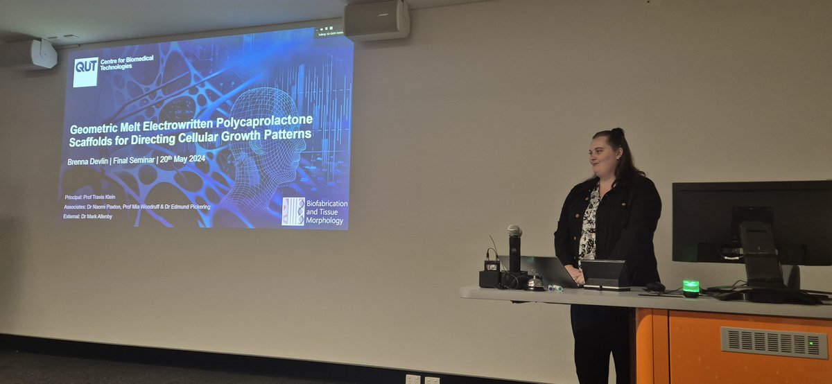 Congratulations, @BLeeDevlin on an incredibly successful #PhD Final Seminar! So proud of all that you've achieved in the #biofabrication, #meltelectrowriting & #tissueengineering spheres.