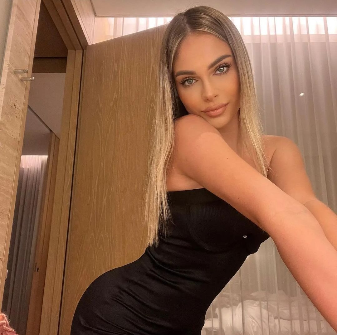 Beni Doyurabilecek Var mi ?👄