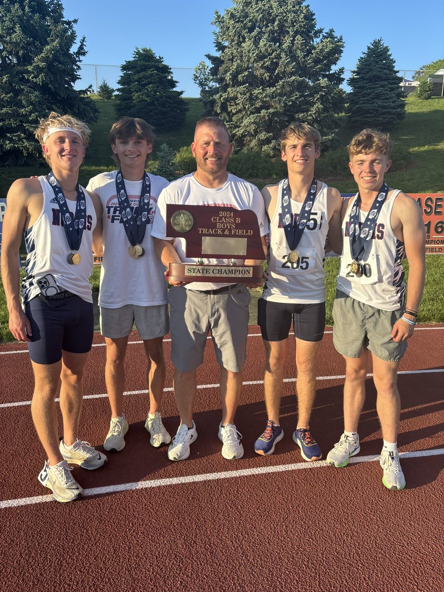 Another AMAZING group of SPRINTERS!  These dudes broke their previous 4x4 record to now have run a 3:22.76!  Congratulations to Spencer Brightman, Riley Boonstra, Blake Macklin, &amp; Luke Findley!