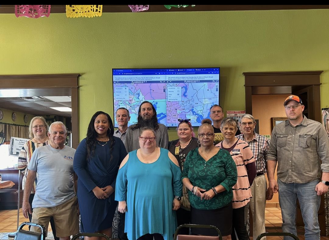 Successful meeting with the La Porte Democrats yesterday! Looking forward to joining the Deer Park Dems this upcoming Sunday. Come out if you can!

Sign up ➡️ linktr.ee/CrewsForTX

#CrewsForHD128
#CrewsForTX
#DeerPark
#LaPorte