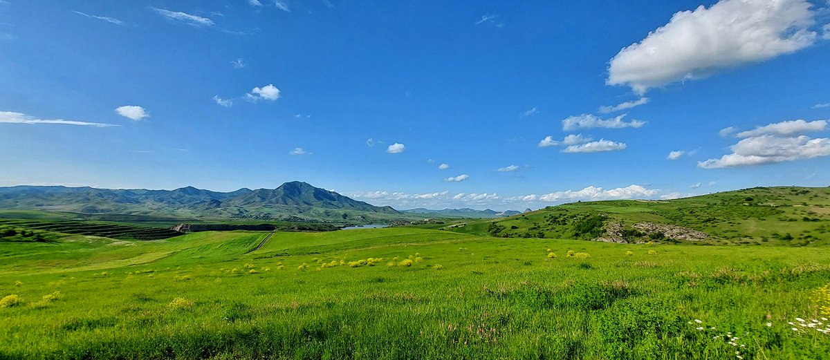 Somewhere between #Berkaber, #Sarigyugh, #NerkinTsaghkavan villages #Tavush, #Armenia