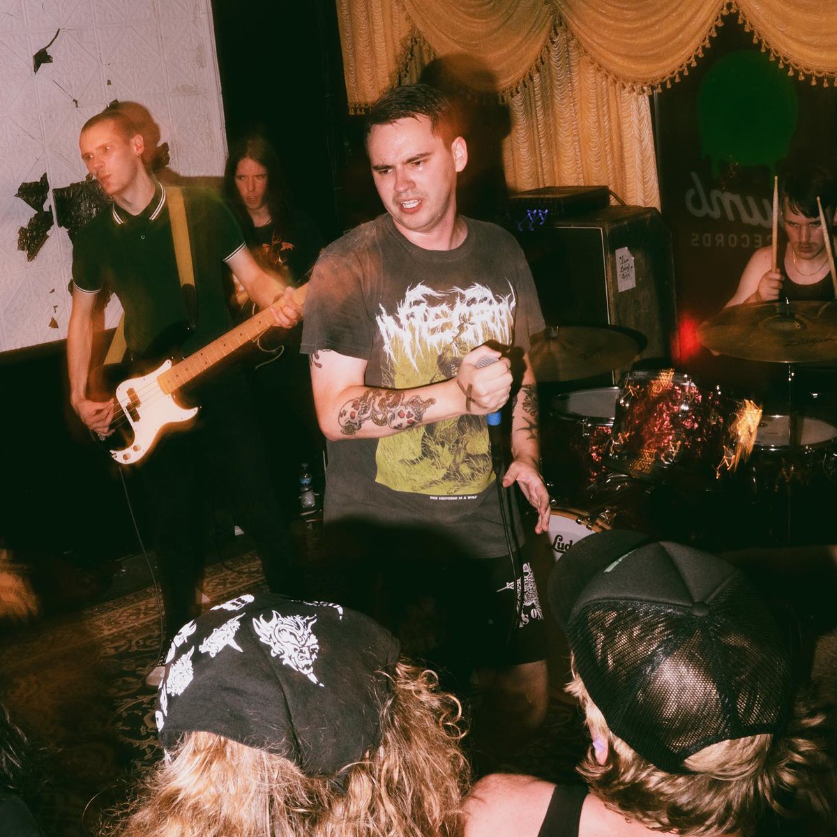 Shuttlecock tweet media