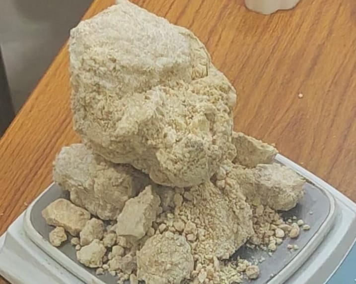 IamNisha_Tomar's tweet photo. BSF guarding nation's borders.  
In a major breakthrough #BSFandDRI apprehended two motorcycle-borne narco smugglers near Dhariwal, Gurdaspur. Heroin worth ₹12.25 crores seized.  #BSFJammu #TeJran #SmugglersCaught #NarcoticsSeizure #RCBvsCSK Ahmedabad #Iran Porsche https://t.co/uPxDqBj6AB