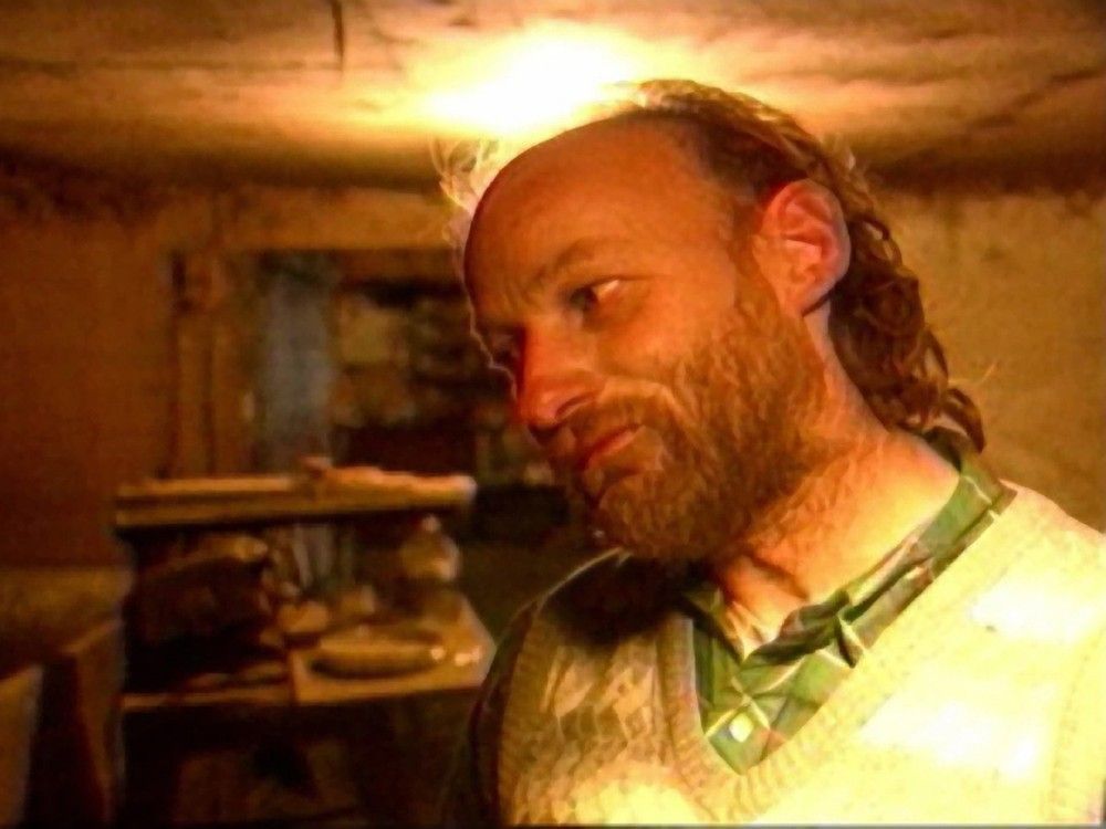 B.C. serial killer Robert Pickton savagely attacked in prison, clinging to life theprovince.com/news/crime/bc-…