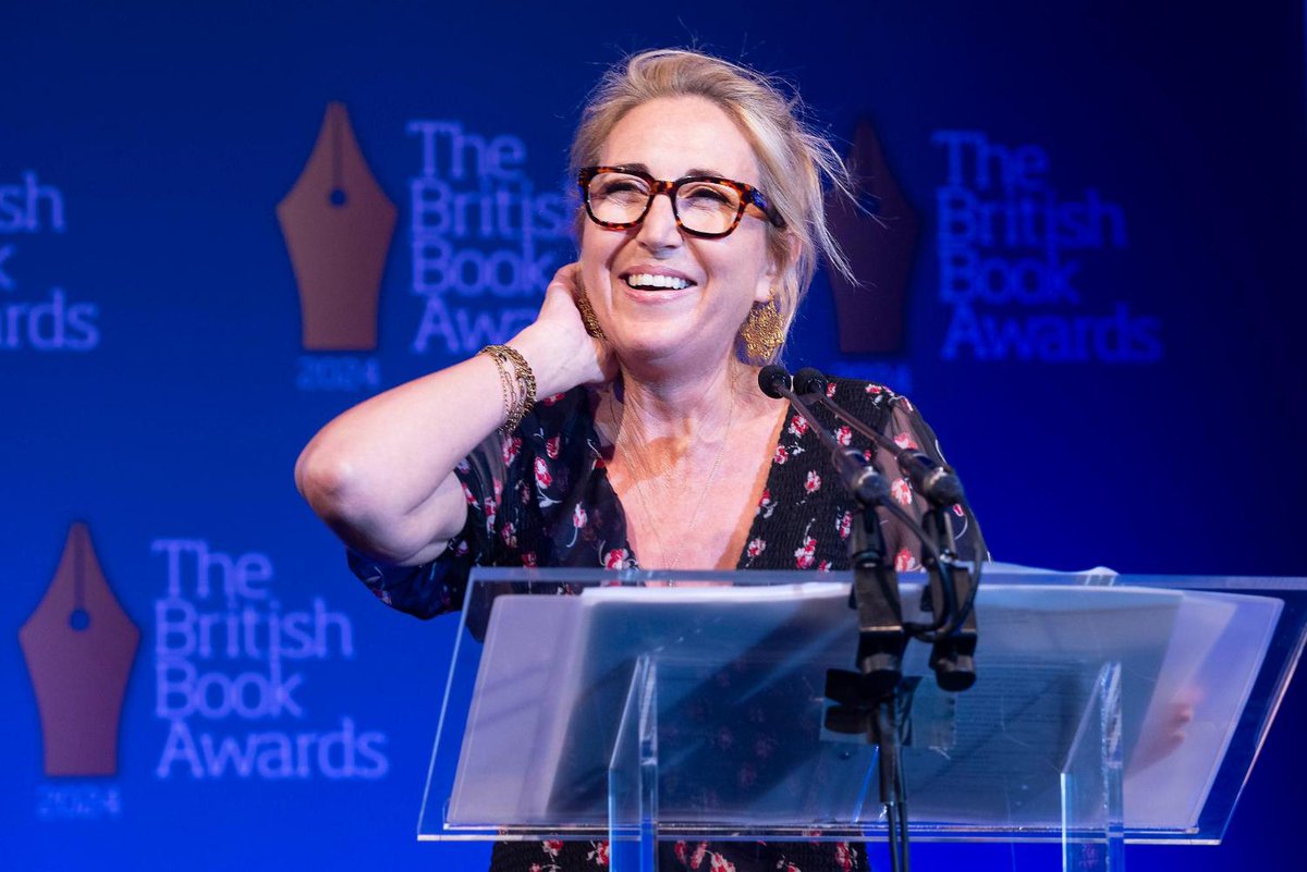 At The #BritishBookAwards, @lisajewelluk won both Book of the Year: Audiobook Fiction and Book of the Year: Crime & Thriller for None of This is True (@centurybooksuk) ✨ Find out more about the #Nibbies 👉thebookseller.com/awards/the-bri…