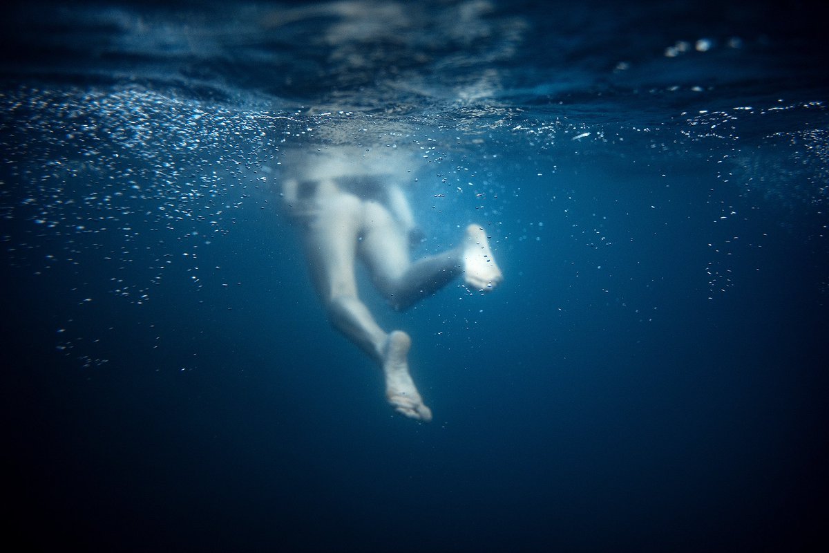 Blau part:1/2
📷𝗖𝗮𝗻𝗼𝗻 𝗥𝗣 + 𝗦𝗶𝗴𝗺𝗮 𝟮𝟰𝗺𝗺 𝗳/𝟭.𝟰 𝗔𝗿𝘁