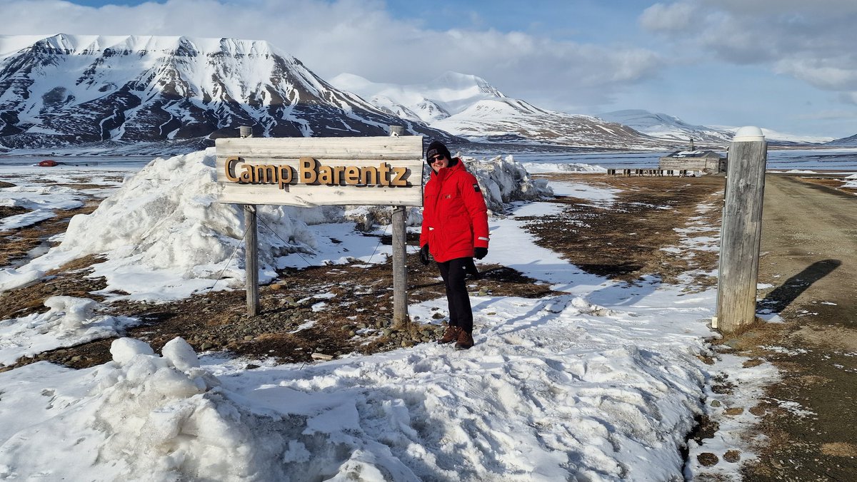 Very fortunate to have been given the opportunity to travel to the Arctic and learn about the region and it's people. I never thought I'd get the opportunity to travel to Svalbard, it's a special place that gives you a sense of how vulnerable our planet is to climate change.