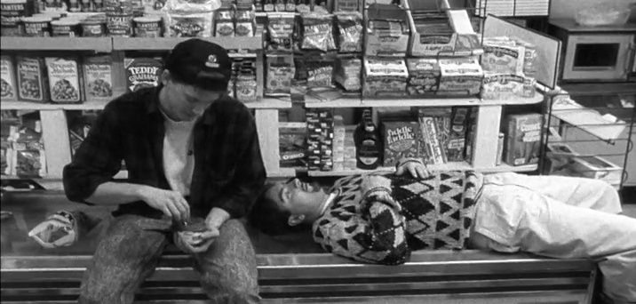 #MovieMondayNoContext 7pm. (From Clerks (Wed, Oct 19, 1994), TMDb: 7.412. Dir. Kevin Smith. Cost: $0M, $3M B.O.)