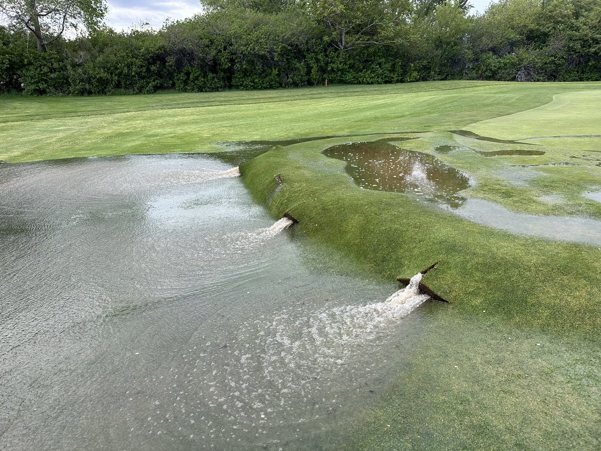 AlpineCCSuper's tweet image. Worst green bubble I’ve personally witnessed!