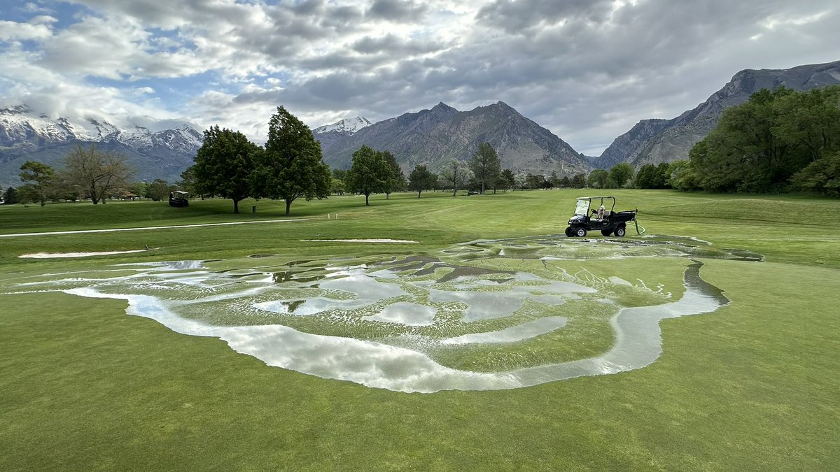 AlpineCCSuper's tweet image. Worst green bubble I’ve personally witnessed!