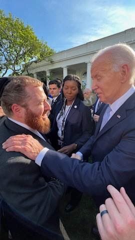 bpjcc's tweet image. Our CEO @Avi_Greenstein joined President Biden at the White House today for the celebration of Jewish American Heritage Month.
With everything going on in the world, it is refreshing to see the USA not just defending Jews but also CELEBRATING!
@POTUS @ShelleyGspan @WhiteHouse
