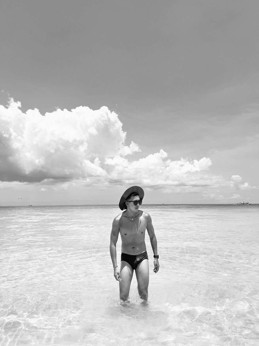ChristianCPLL's tweet photo. You will always be my favorite island, Boracay! 🌴 https://t.co/JhcPIvKyzd