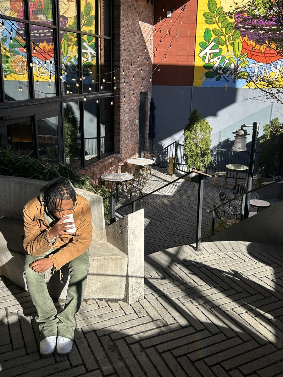 _410que's tweet photo. Glad To Still Be Here 🤲🏾 Alhamdulillah https://t.co/xWJ3j62zNw