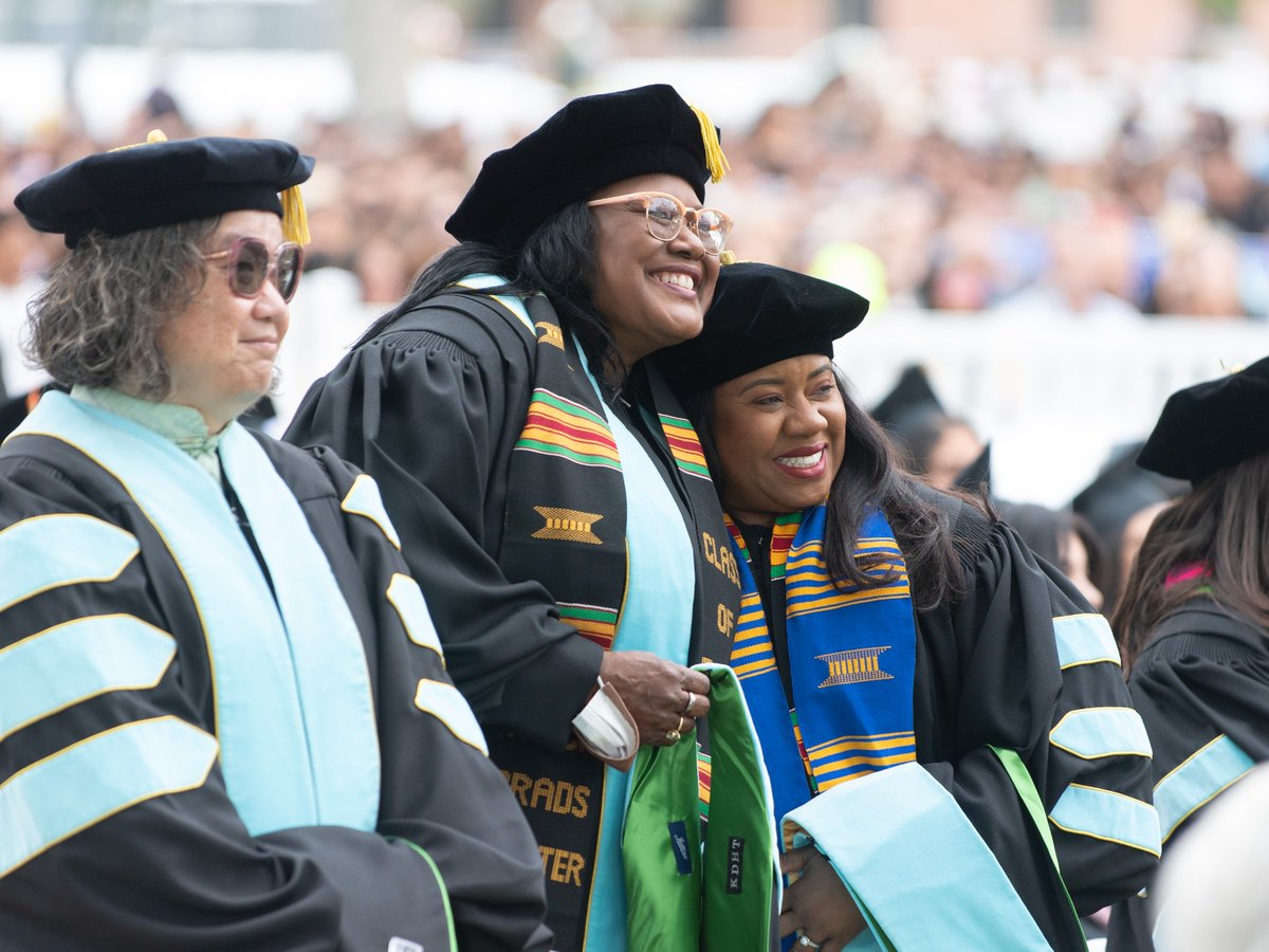 calpolypomona's tweet image. Cap. Gown. It's going down! 🎓🎉
Congrats to the #Classof2024 from @ceiscpp! You made it! #CPPgrad
💛🐴💚