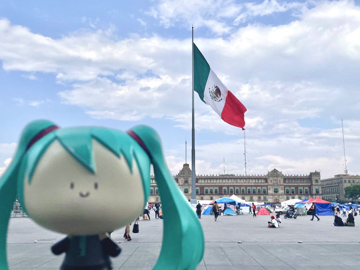mikuexpo's tweet photo. 🌐#MIKUEXPO2024 North America🌐
1 day until the show in Mexico City! 
See you at Pepsi Center WTC! https://t.co/cdYK5I5Gd3