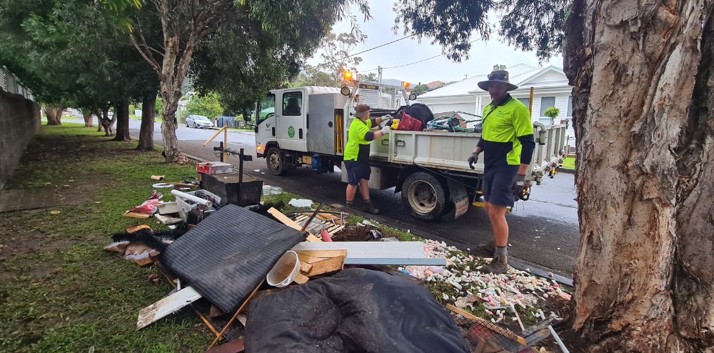 Whether you’ve been affected by the recent natural disaster, or just planning to do some home improvements, it’s essential to know when you do and don’t need Council approval. Read more: wollongong.nsw.gov.au/council/news/a…