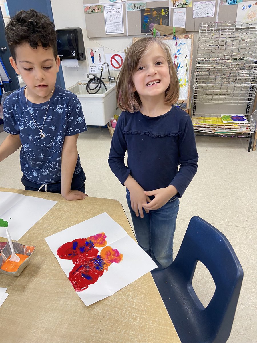 Creating symmetrical art <a href="/AVG_Griffins/">A.V. Graham</a> 🦋