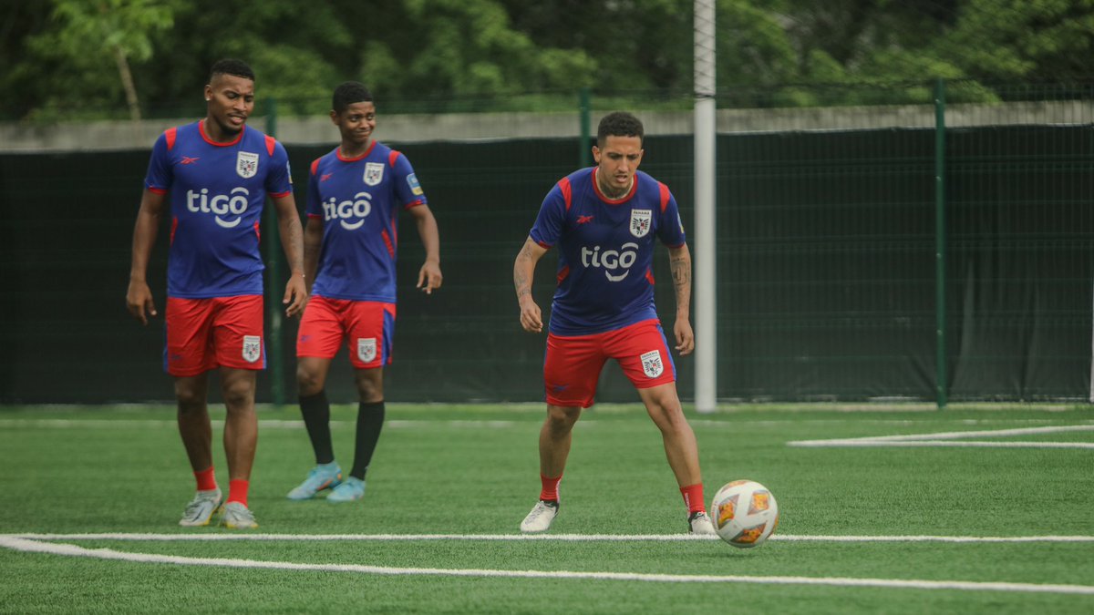 🔥OBJETIVO MAURICE REVELLO🔥

#PanamáSub23🇵🇦 inició sus entrenos bajo las órdenes del DT, Jorge Dely Valdés, con miras a su participación en el <a href="/TournoiMRevello/">Tournoi Maurice Revello</a> del mes de junio.

La selección estará entrenando esta semana en el COS Sports Plaza ⚽️.

#TodosyTodasSomosPanamá🇵🇦