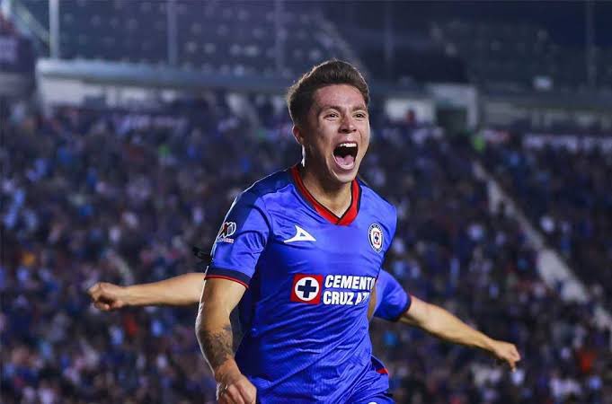 🚨#GIVEAWAY FINAL AZUL🚨

🎫 ¡TE REGALAMOS BOLETOS PARA LA FINAL DE IDA 🚂🦅 
 
1⃣ Sigue a <a href="/calientesports/">Caliente Sports</a> y a mí ( También TIKTOK ) @Cordova_Sports 
2⃣ Dale 🔁 y ❤️
3️⃣ Comenta porqué Cruz Azul será el Campeón  utilizando el hashtag #MásAcciónMásDiversión 🔥 

🎫 ¡Se regalará un