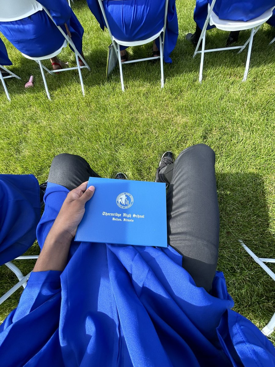 I graduated Glory To Jesus Christ!