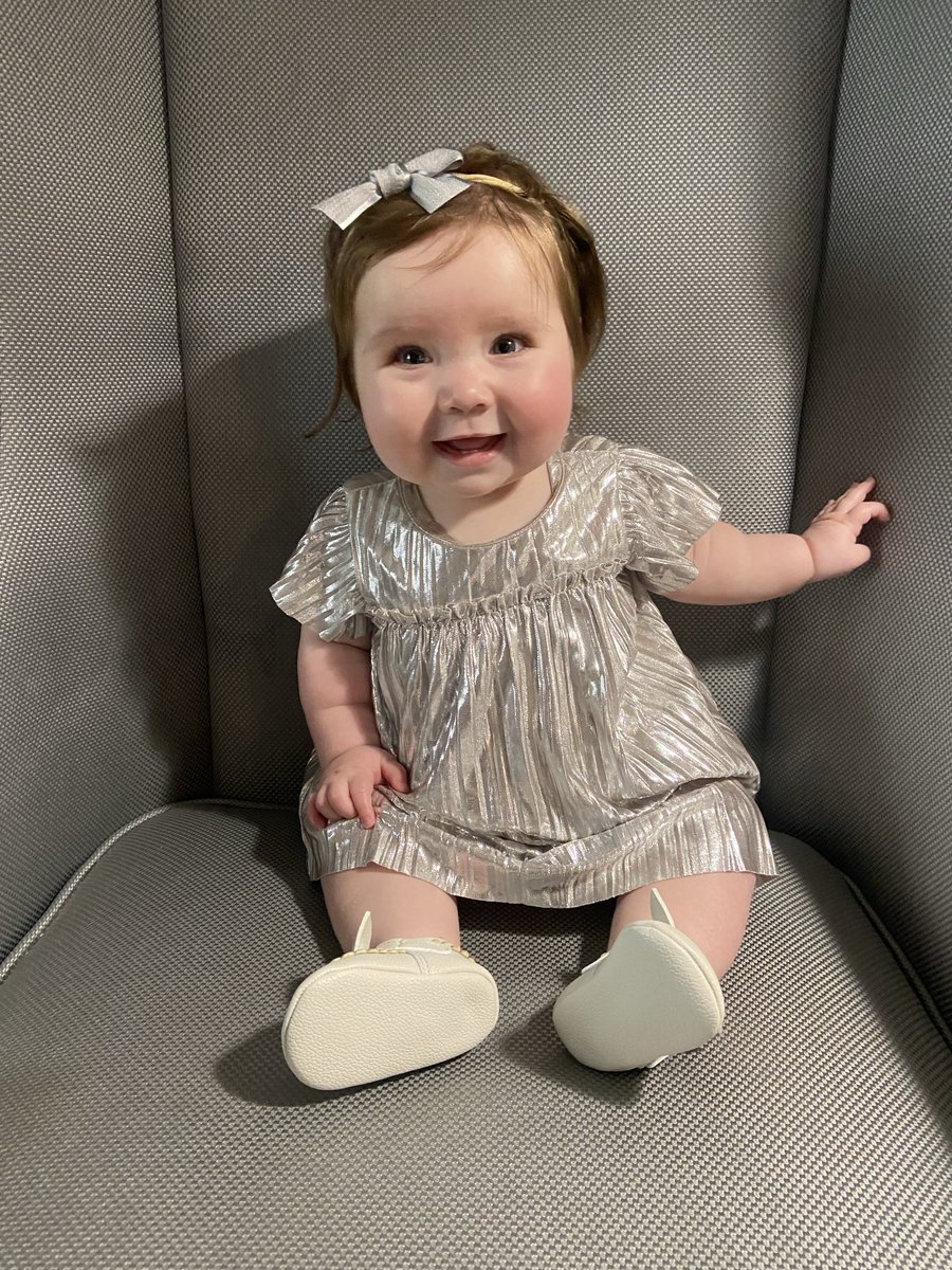 Read baby read! tweet media