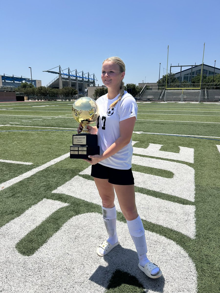 Nicole McCullough (@teachmccullough) on Twitter photo This goalie has “nerves of steel!” She’s a softball player at heart, but an all around athlete to the core! I’m proud and honored to be her soccer coach and ELA teacher because she’s the best on and off the field! <a href="/FaithMayfield28/">Faith Mayfield (2028)</a> This goalie has “nerves of steel!” She’s a softball player at heart, but an all around athlete to the core! I’m proud and honored to be her soccer coach and ELA teacher because she’s the best on and off the field! <a href="/FaithMayfield28/">Faith Mayfield (2028)</a>