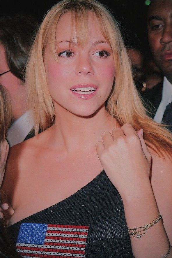 Mariah in 2001 🦋
