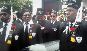 OffBeatMagazine's tweet image. Spirit of Louisiana Jazz Funeral and Second Line- Saturday, May 25 at 4 p.m. with performances by the Young Men Olympian Junior Benevolent Association, Big Chief Bo Dollis and the Wild Magnolia Mardi Gras Indians and the TBC Brass Band. Read more at offbeat.com/news/jazz-fune…