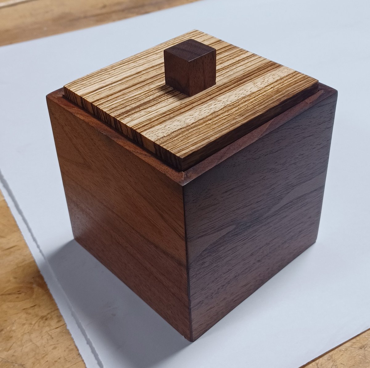 I made this box in my woodworking class!