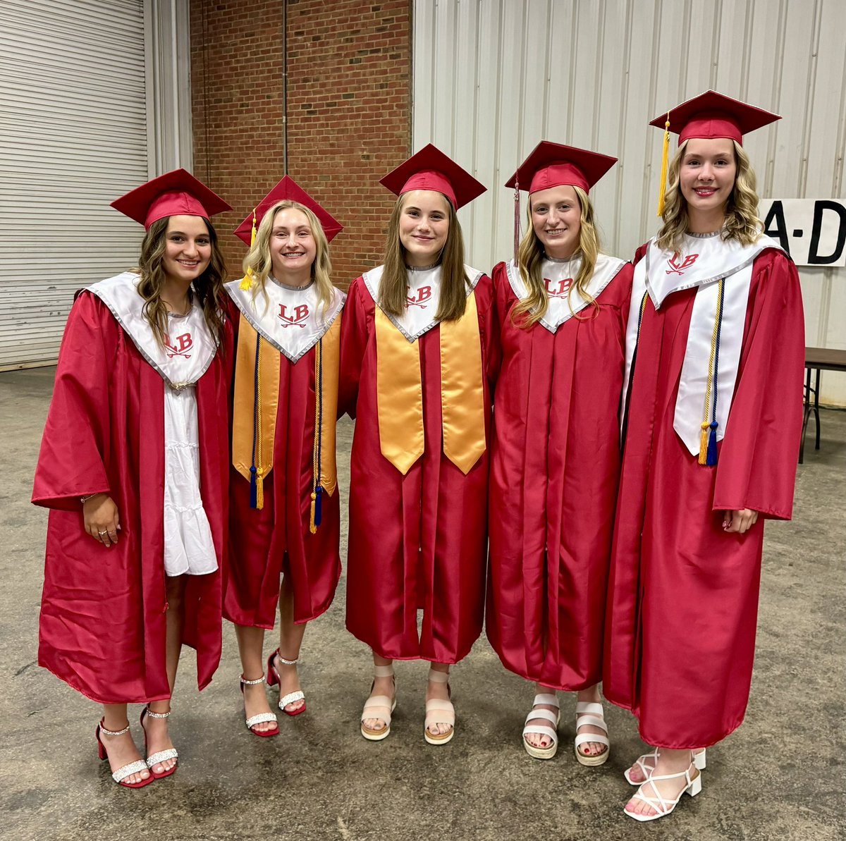 LBHSGirlsBball's tweet photo. The class of 2024 ❤️ It’s hard to put into words what this group has meant to our program. Thank you for being you and making LB a better place. Congrats! You did it! 🎓🎓 https://t.co/f0S9oxFI0K