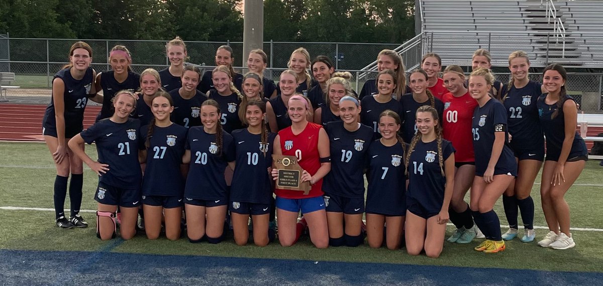 C4 D3 Championship Match Stats: 

St Dominic 2 - FHC 0

SHO : Potts
Goals : Conoyer (Luedde);
Marshall (Luedde)
 
District 3 Champions!