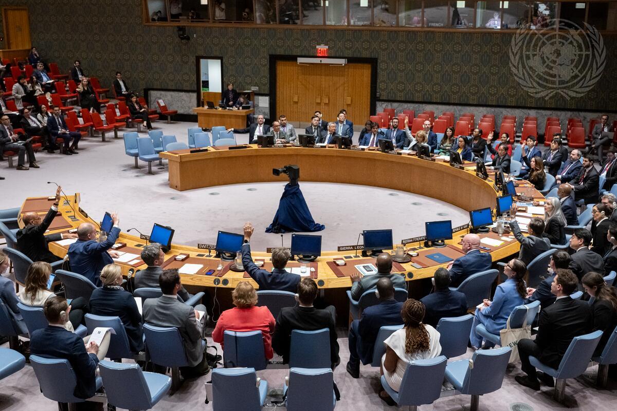 For the second time, the UN Security Council has failed to pass a resolution preventing an arms race in outer space. This vote underscores the persistent geopolitical tensions impacting global security. #SpaceSecurity #UNSC #Geopolitics #ATNNews

amerinews.tv/posts/united-n…