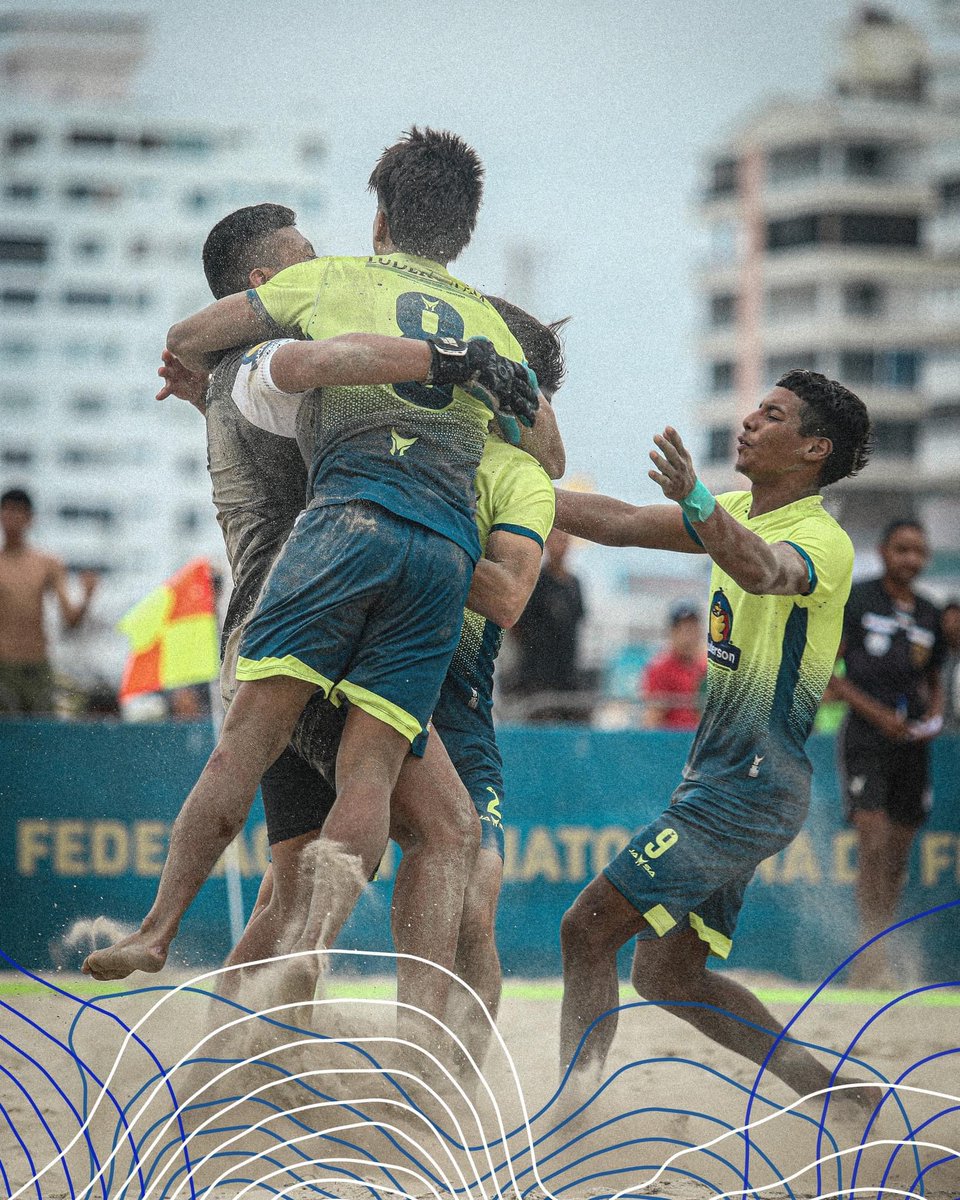 ¡Es hora de mostrar tus habilidades en la arena! 💪🌊 Inscríbete en el Torneo de Fútbol Playa FEF que inicia en junio y compite con los mejores equipos de todo el país. ¡No te pierdas esta oportunidad única de ser parte de la acción! ⚽️ #FútbolPlayaFEF #ArenaYGol