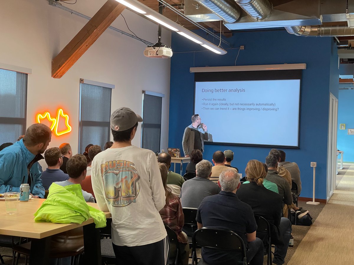 Excited to have a good crowd here @MotherDuck HQ in Seattle watching an awesome talk by @matsonj!