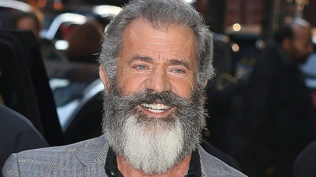 Jacqueline__us's tweet image. Do you support Hollywood actor Mel Gibson’s plan to expose all the pedophiles, groomers, and human traffickers in Hollywood?
YES OR NO??