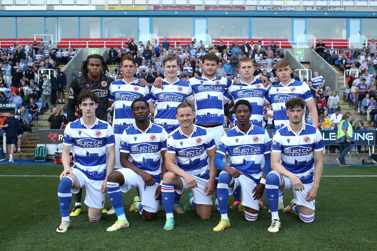 6️⃣th in PL2 👏Play-Off Semi Finalists 🏆Berks & Bucks Cup Champions What a season this team on the pitch, and just as importantly their staff behind the scenes, have put together! One to be massively proud of! 💙🤍 #RFCU21 | #ReadingFC
