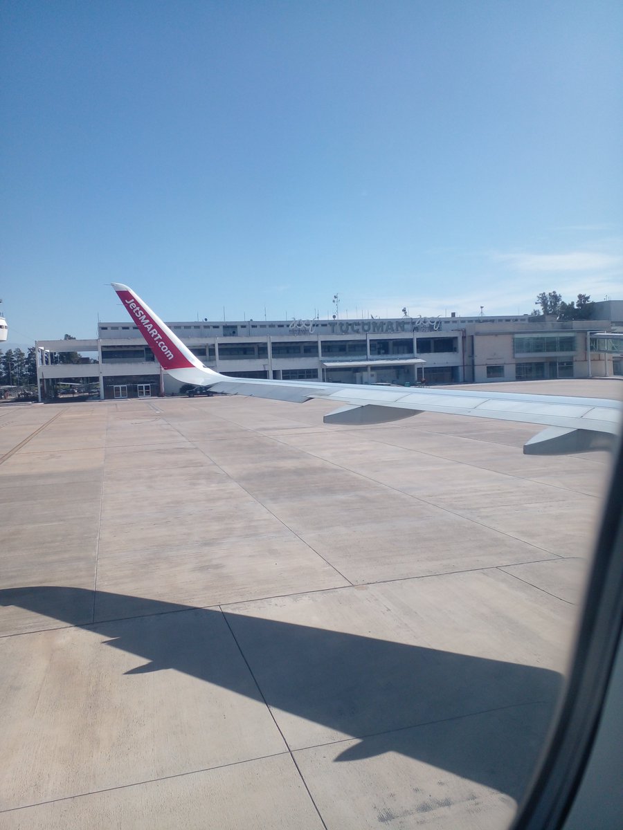ltfalling91's tweet photo. hoola hermanas y hermanos estoy VIVA no se cayó el avion ni nada jajs recien pude llegar a mi casa pero les dejo fotos de mi viaje a la tarde ya estoy en mis tierras GRACIAS A TODOS los q me ayudaron a volver los llevaré en mi corazón POR SIEMPRE ya nos volveremos a ver bs as💘 https://t.co/gZuXR21Kz9