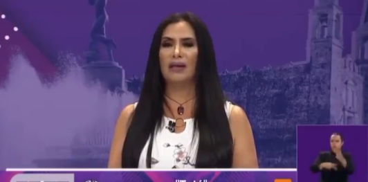 📹 #Video | La candidata por MC para gobernar la alcaldía Álvaro Obregón declina en pleno debate al aire por Morena Elecciones en México 2024, en vivo ⤵️ ✒️ @erikaespiral elpais.com/mexico/eleccio…