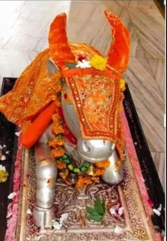 🙏🌹 *जय श्री महाकाल*🌹🙏 *श्री महाकालेश्वर ज्योतिर्लिंग का भस्म आरती शृंगार दर्शन* *21-05-2024 कण-कण में महादेव*