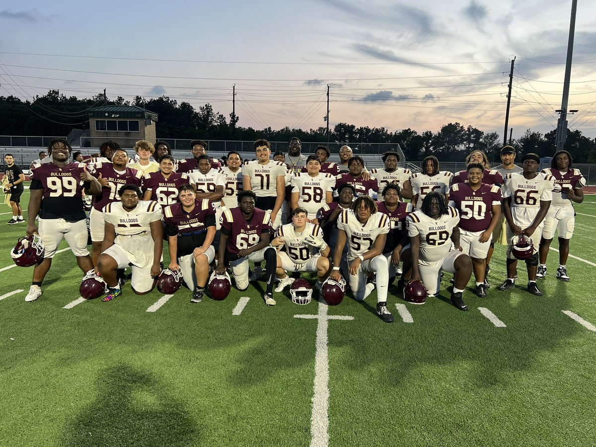 That’s a wrap for #Springball! Can’t wait to watch these guys in the Fall 🐾🐾 #TrenchMob #AllIn #SCFOOTBALL @CoachJThomas79