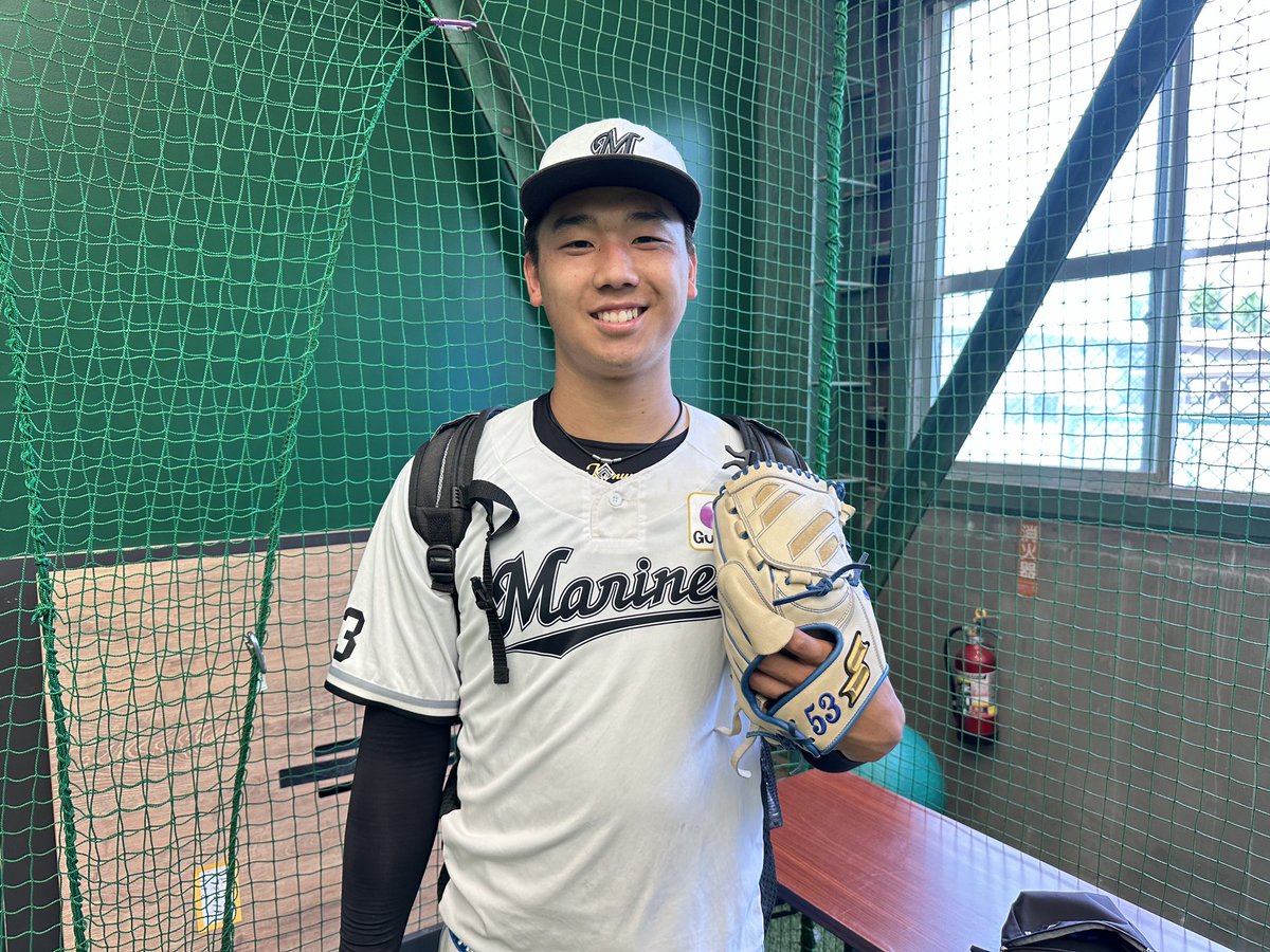 17日のイースタン・リーグ、ベイスターズ戦で公式戦プロ初登板となった #木村優人 投手！
1回をわずか10球。
先頭打者から三振を奪い、三者凡退に抑える完璧なピッチングでデビュー戦を飾りました！
#chibalotte #広報